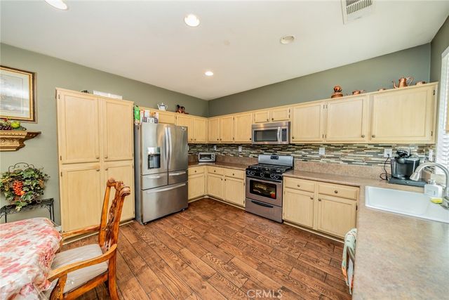 1138 Pardee, San Jacinto, CA 92582
