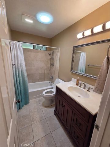 7 Singingwood, Irvine, CA 92614