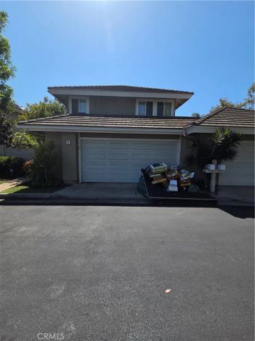 7 Singingwood, Irvine, CA 92614