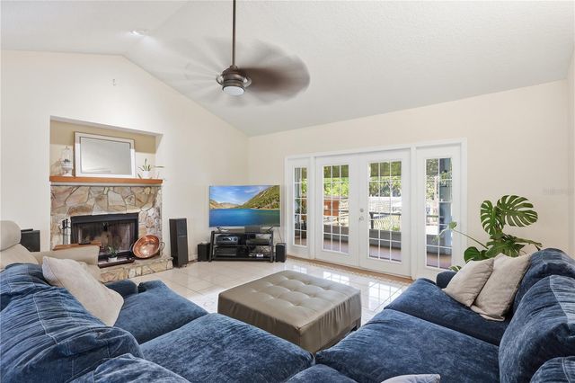 1261 E FULLERS CROSS ROAD, Winter Garden, FL 34787