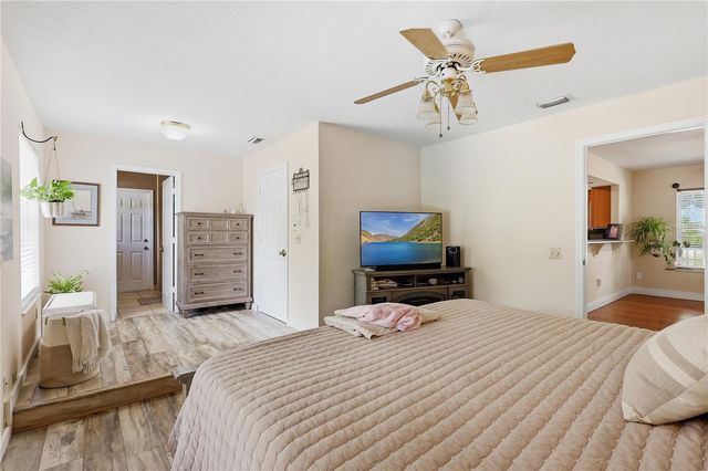 1261 E FULLERS CROSS ROAD, Winter Garden, FL 34787