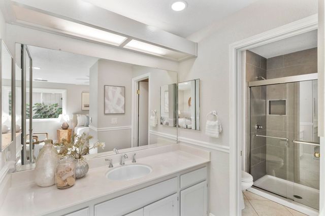 215 Mavis Dr, Pleasanton, CA 94566