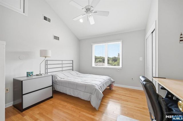 39 Fox Hill Road, Upper Saddle River, NJ 07458