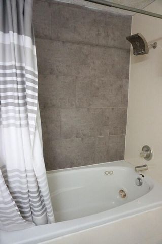 189 Avondale Drive 6, Branson, MO 65616