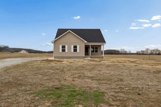 3660 Blue Springs Road, Decherd, TN 37324