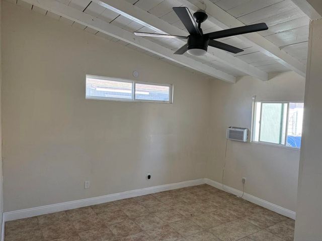 87 Oakdale Avenue, El Cajon, CA 92021