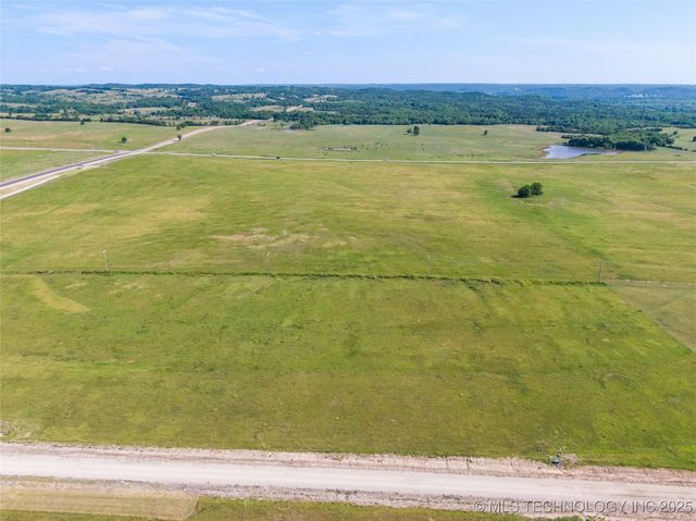 107 Lost Creek Lane, Davis, OK 73030