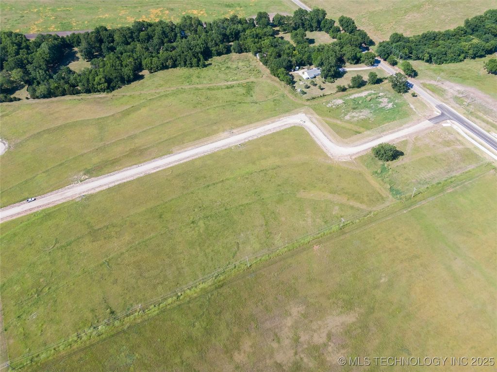 107 Lost Creek Lane, Davis, OK 73030