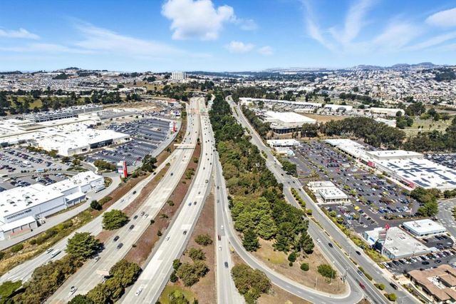 332 Philip Drive 101, Daly City, CA 94015