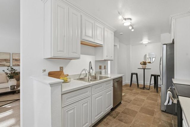 332 Philip Drive 101, Daly City, CA 94015