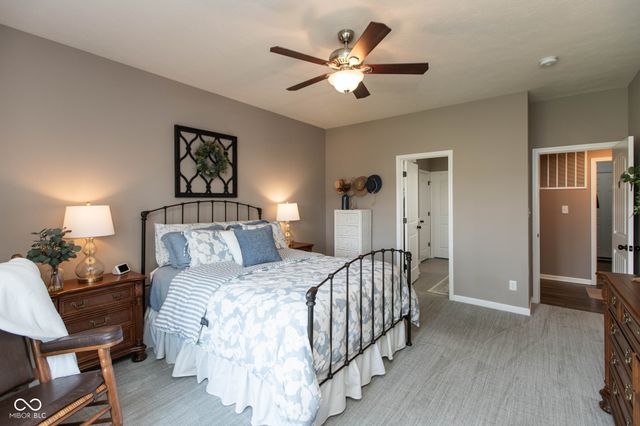 4220 Backstretch Lane, Bargersville, IN 46106