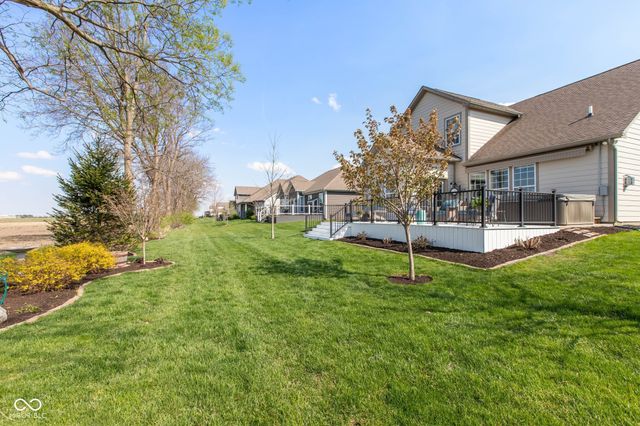 4220 Backstretch Lane, Bargersville, IN 46106