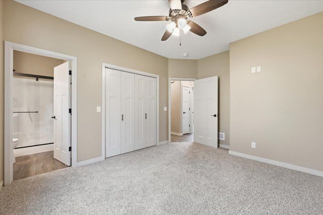 2407 N BROADWAY Street, Council Bluffs, IA 51503