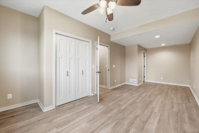 2407 N BROADWAY Street, Council Bluffs, IA 51503