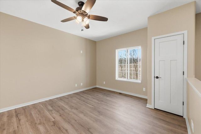 2407 N BROADWAY Street, Council Bluffs, IA 51503