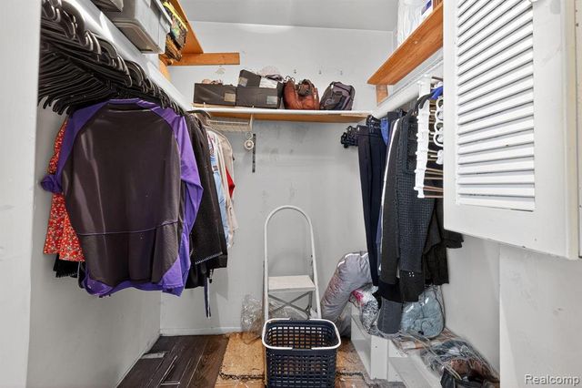 24145 Meadowbridge Drive 79, Clinton Township, MI 48035