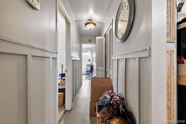 24145 Meadowbridge Drive 79, Clinton Township, MI 48035