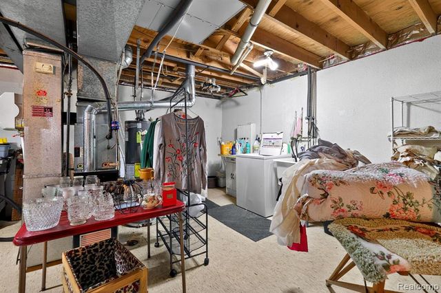 24145 Meadowbridge Drive 79, Clinton Township, MI 48035