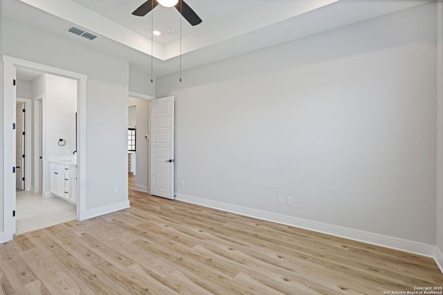 321 Lawrence Drive, Castroville, TX 78009