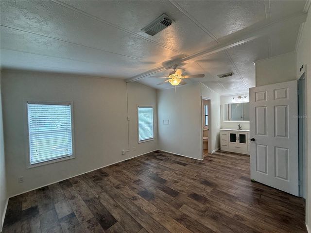 8 ROBIN ROAD, Wildwood, FL 34785