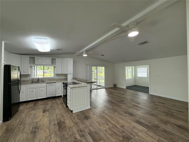 8 ROBIN ROAD, Wildwood, FL 34785
