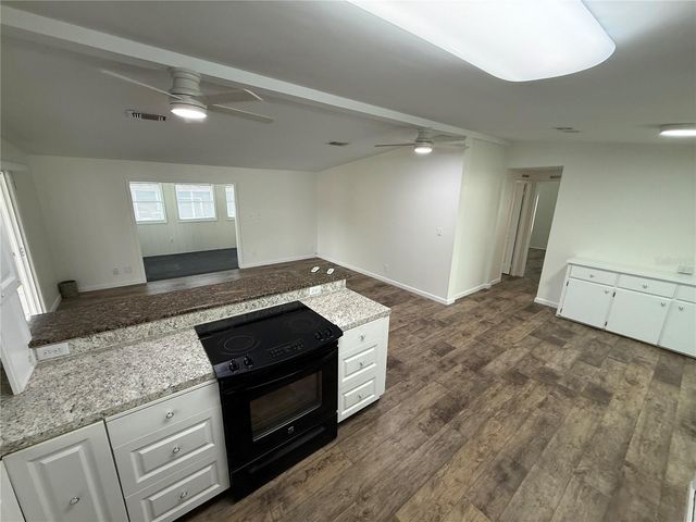 8 ROBIN ROAD, Wildwood, FL 34785