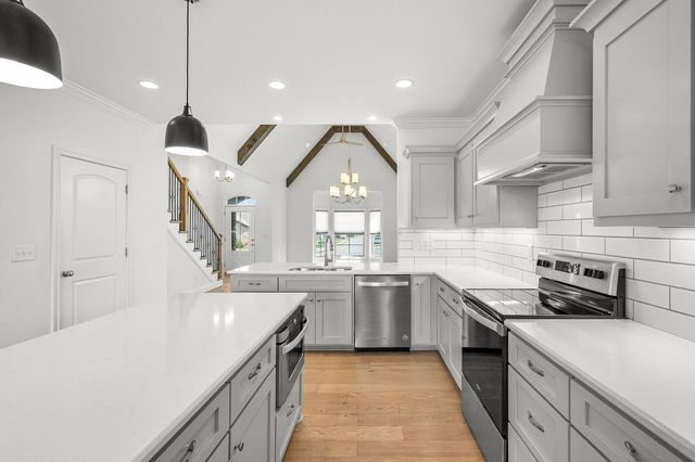 804 Jersey Dr, Clarksville, TN 37043