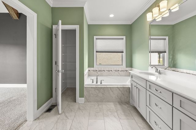 804 Jersey Dr, Clarksville, TN 37043