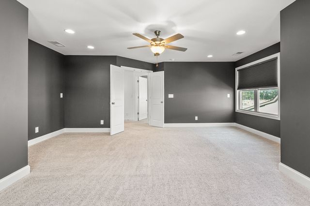 804 Jersey Dr, Clarksville, TN 37043