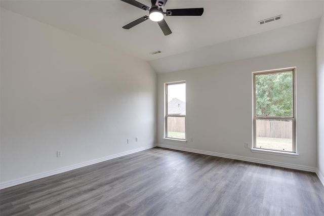 2505 Sutton Court, Shawnee, OK 74804