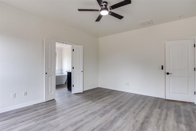 2505 Sutton Court, Shawnee, OK 74804