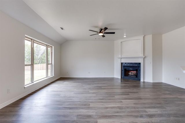 2505 Sutton Court, Shawnee, OK 74804