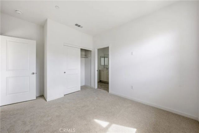 9427 N Sepulveda Blvd. 5, North Hills, CA 91343