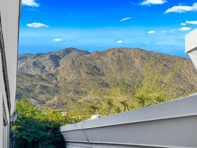 415 E Avenida Granada, Palm Springs, CA 92264