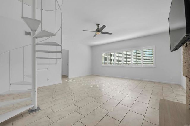 415 E Avenida Granada, Palm Springs, CA 92264