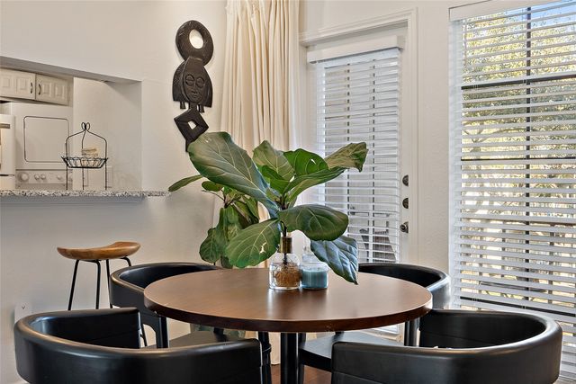 3105 San Jacinto Street 208, Dallas, TX 75204