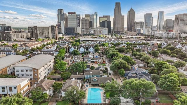 3105 San Jacinto Street 208, Dallas, TX 75204