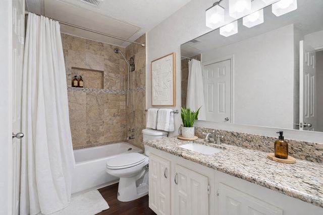 3105 San Jacinto Street 208, Dallas, TX 75204