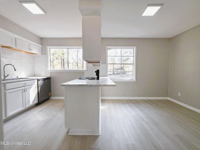 2408 Southern Drive, Gautier, MS 39553