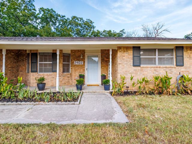 2402 14th Street, Brownwood, TX 76801