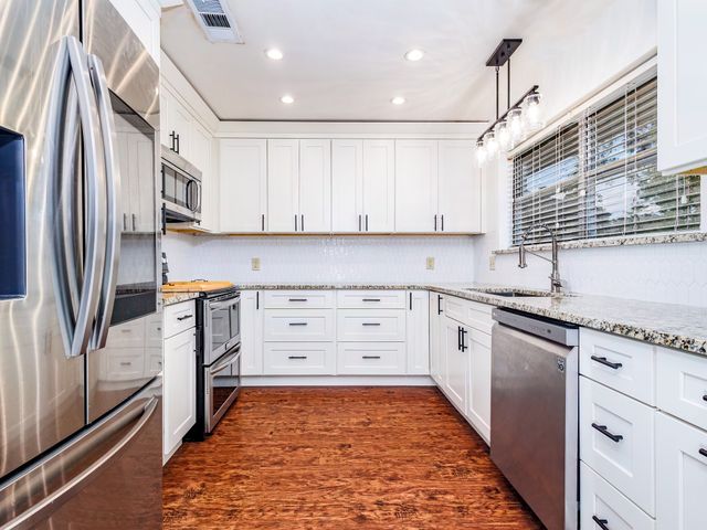 2402 14th Street, Brownwood, TX 76801