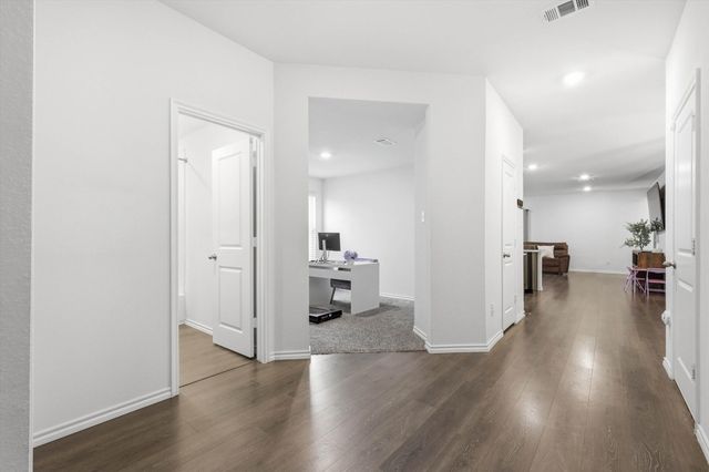 1520 Skyline Drive, Denton, TX 76207