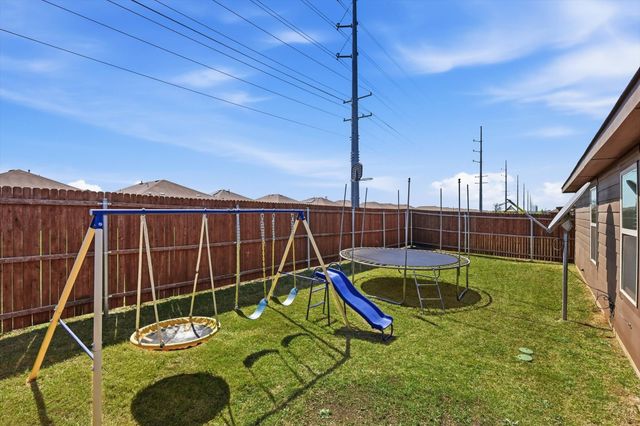 1520 Skyline Drive, Denton, TX 76207