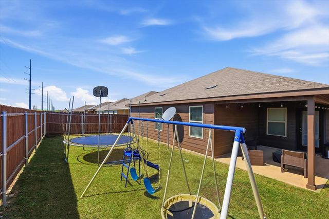 1520 Skyline Drive, Denton, TX 76207