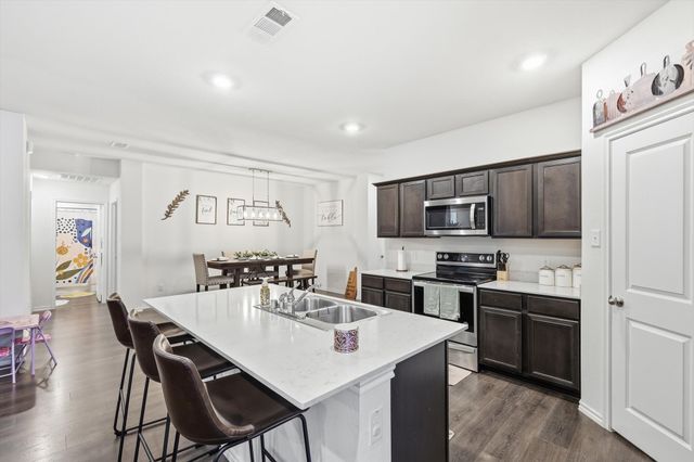 1520 Skyline Drive, Denton, TX 76207