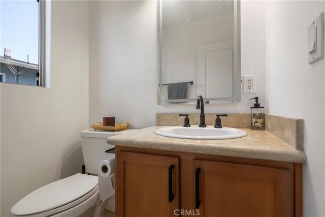 1611 W 208th 3, Torrance, CA 90501