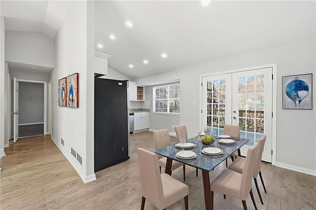 5710 Cardigan Trace, Sugar Hill, GA 30518