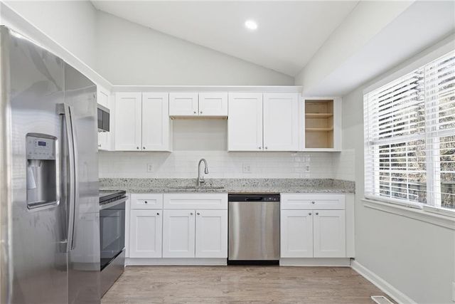 5710 Cardigan Trace, Sugar Hill, GA 30518