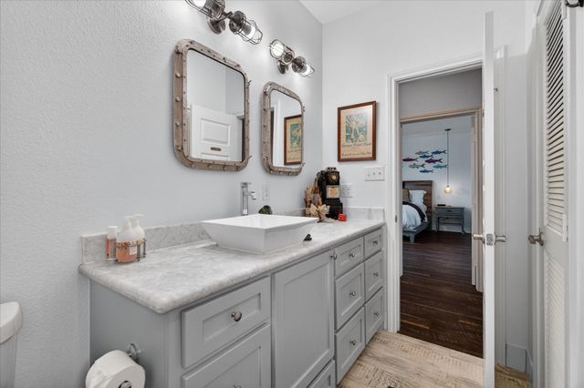604 Warsaw Street, Bayou Vista, TX 77563