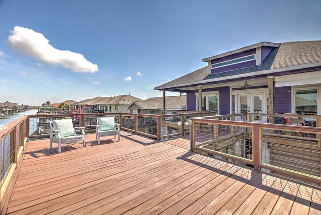 604 Warsaw Street, Bayou Vista, TX 77563